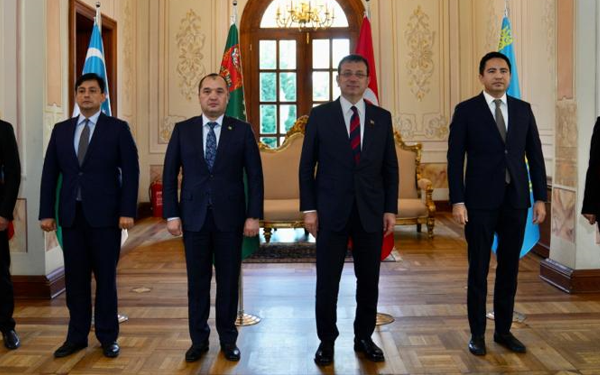 İmamoğlu: “İstanbul üzerine düşeni yapmaya hazır”