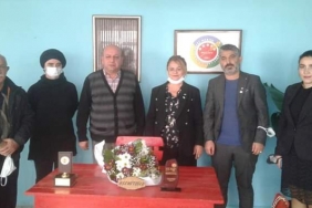20211125-yenilik-partisinden-meigder-e-ziyaret-783202-d1c9136bbd1842b8ade4