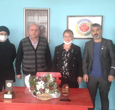 20211125-yenilik-partisinden-meigder-e-ziyaret-783202-d1c9136bbd1842b8ade4