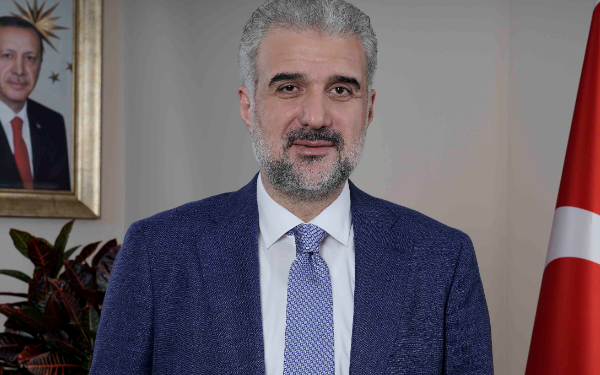Kabaktepe: “Seçimde ‘megabüs’ vadedenler İstanbulluları ‘megakuyruk’lara mahkum etti”