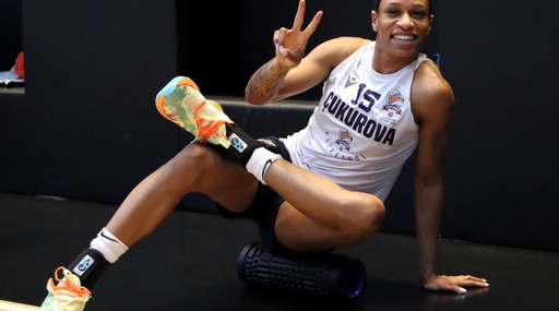 amerikali-guard-jasmine-thomas-cbkda