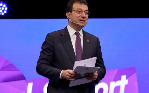 Ekrem İmamoğlu: “Gelin ülkemiz için en iyi takımı oluşturalım”