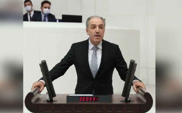 mustafa_yeneroglu_deva