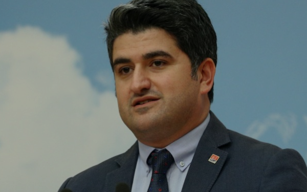 onursal-adiguzel