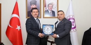 ferhat_aydogan_burdur_valisi