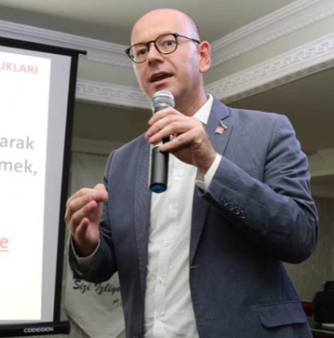 serkan_sari