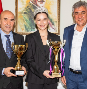 tunc_soyer_4
