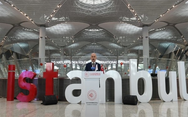 ulastirma_ve_altyapi_bakanimiz_sayin_adil_karaismailoglu_600_x_400