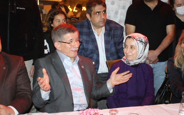 ahmet_davutoglu_sariyer