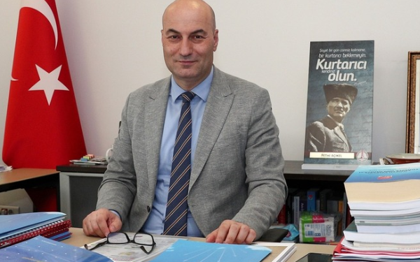 fethi_acikel