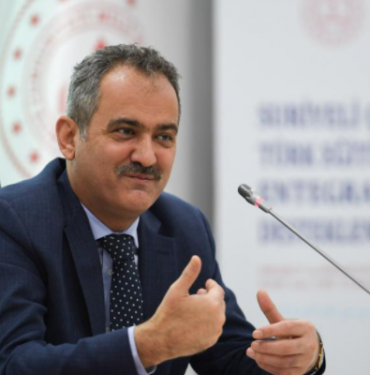 bakan_mahmut_ozer