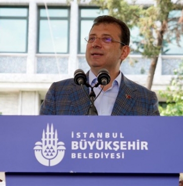 ekrem_imamoglu_1657273117_bayramla_ma_image_2022_07_08_at_12.13.55_600_x_400