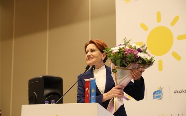 meral_aksener_anlat_istanbul_6_600_x_400_600_x_400