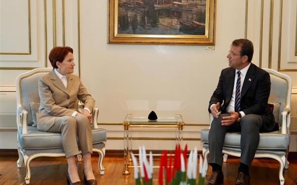 08092022_iyi_parti_genel_baskani_aksenerden_imamogluna_ziyaret_2_600_x_400