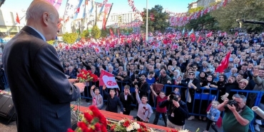 20220925-bahceliden-6li-masaya-sert-tepki-839313