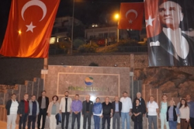 agf-heyeti-finikeye-hayran-kaldi-61662-4182244623736d1933b9