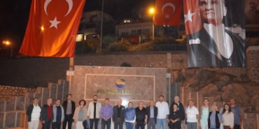 agf-heyeti-finikeye-hayran-kaldi-61662-4182244623736d1933b9