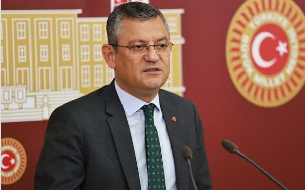 8 yıl Grup Başkanvekilliği yapan Özgür Özel yeni Grup Başkanı oldu