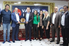 abdulla_ozyigit_vanlilar_dernegi