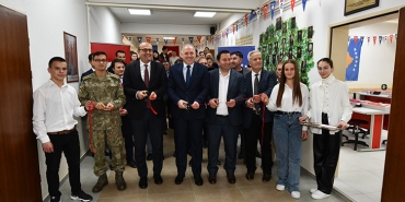 Türk askerinden Kosova'ya eğitim alanında destek