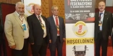 tgf-baskanina-tepki-gosteren-adanali-gazeteciler-cgcden-istifa-ediyor-106799-9aae37e065ea6e3bf6b2