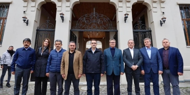 f55678ec-5f99-4692-904d-621d555d2279