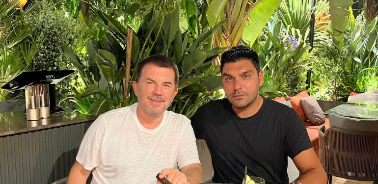 Gürdal Arabacı Bodrum Yalıkavakta