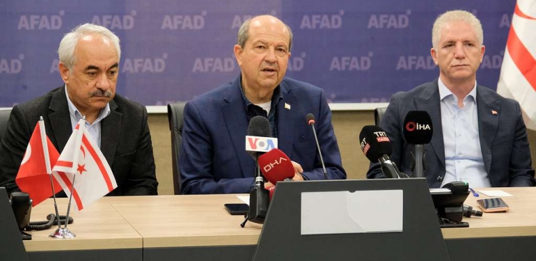 ERSİN TATAR YILIN ONU ÖDÜLÜNÜ KAZANDI