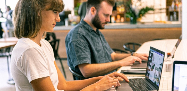 ALMANYA İŞÇİ ARIYOR