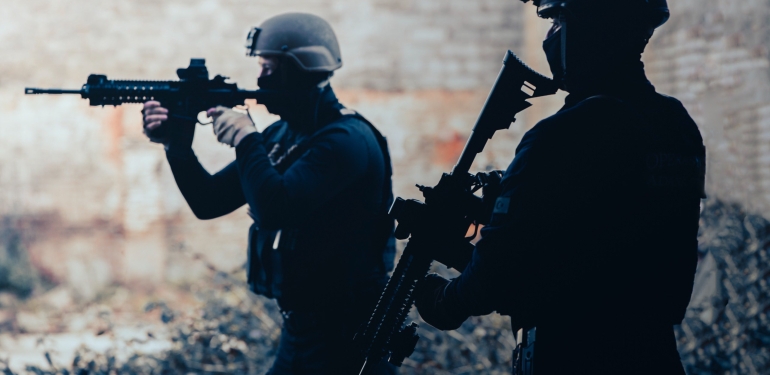 Mersin’de ‘torbacı’lara şafak operasyonu: Çok sayıda şüpheli yakalandı