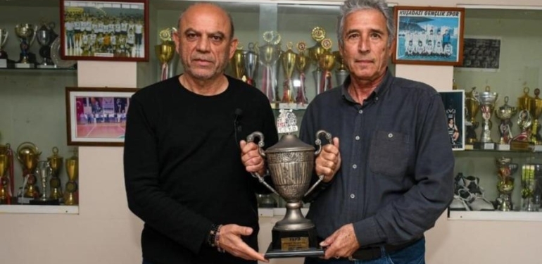 40 YIL SONRA AYNI SAHADA OLACAKLAR