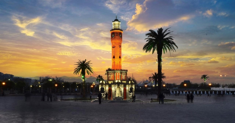 İzmir’de 2023’te 7 Bin 345 Esnaf İflas İlan Etti