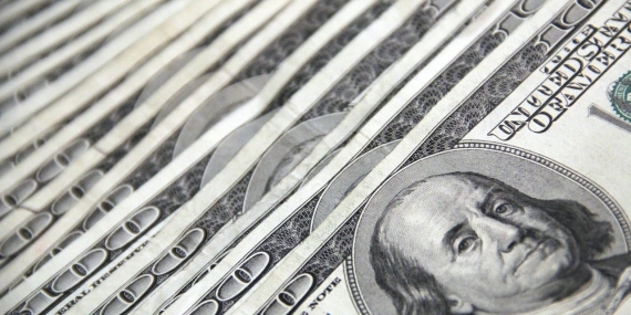 İstanbul’da ATM’lere sahte dolar yatıran 4 şüpheli tutuklandı
