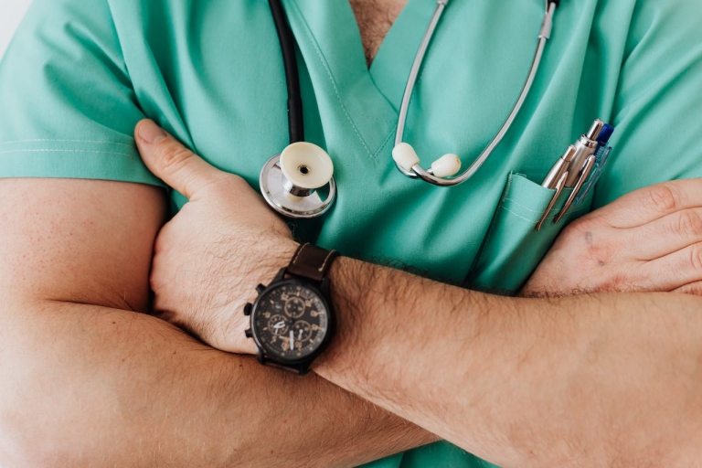 Dünya Doktorları: Filistin’deki Sivillere Yönelik Artan Şiddet İçin Çağrı