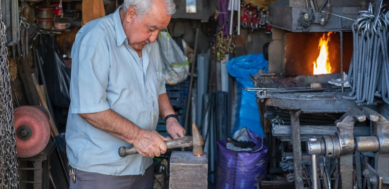 Emeklilere Uygun Faizle Kredi