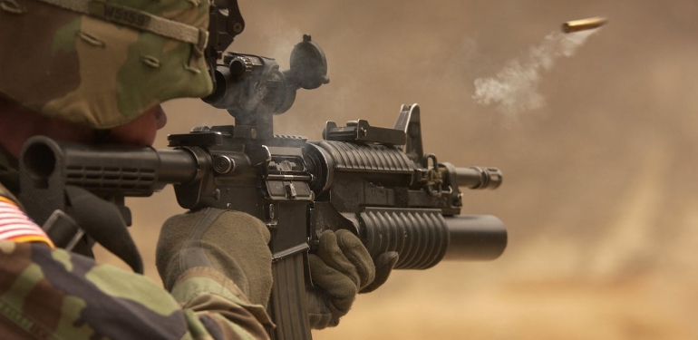 Irak Hizbullah’ı, ABD güçlerine saldırıları askıya aldı