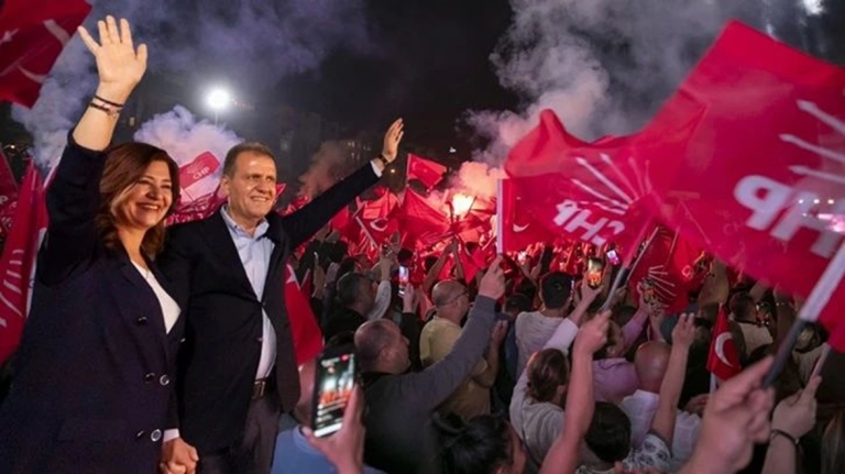 Mersin Büyükşehir Belediye Başkanı Vahap Seçer, Rekor Oy Oranıyla İkinci Döneme Başlıyor