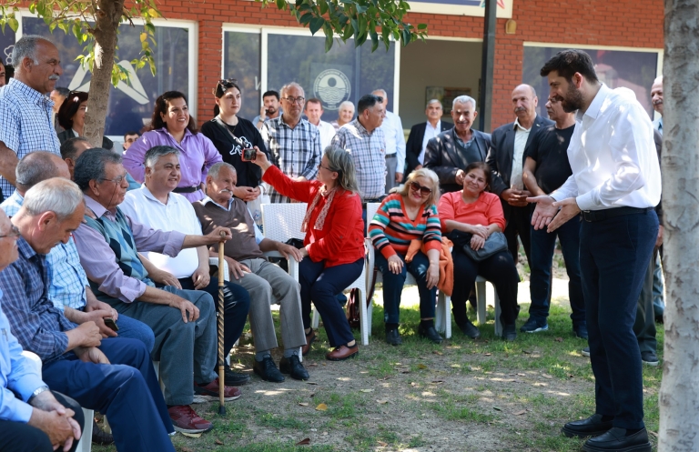 Halka Hizmette Emeklilerin Önemi: Tarsus Belediye Başkanı Ali Boltaç’tan Emekli Ziyareti