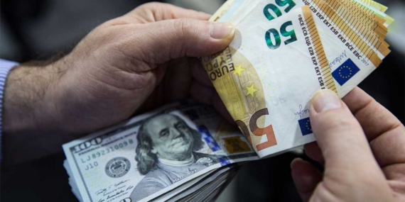 Para Piyasalarında Dolar ve Euro Kurlarında Değer Kaybı: Yatırımcılar Merkez Bankalarının Kararlarını Takip Ediyor