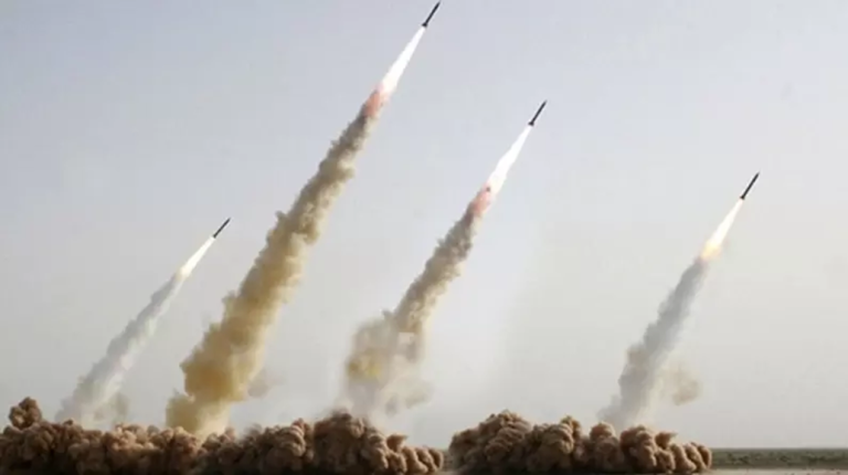 Iran Devrim Muhafızları, İsrail’in Nükleer Tesislere Saldırı Tehdidiyle Nükleer Doktrini Değiştirebilir