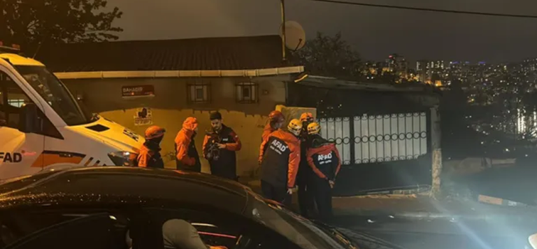 Gaziosmanpaşa’da Toprak Kayması: 14 Gecekondu Etkilenirken, 70 Kişi Tahliye Edildi