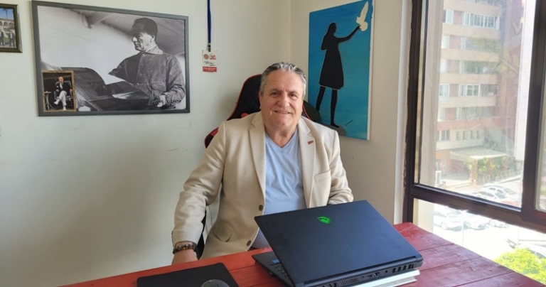 Mersin İnternet Gazetecileri Cemiyeti Başkanı, Esat Durak’a Destek Verdi