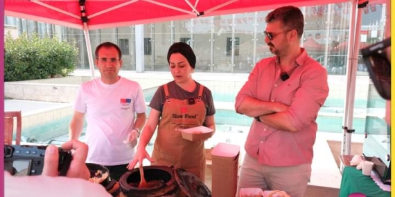 Tarsus’ta Plastiksiz Bir İlk: Slow Food Yeryüzü Pazarı