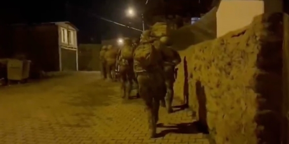 DEAŞ Bağlantılı 30 Şüpheli Gözaltına Alındı: BOZDOĞAN-35 Operasyonu