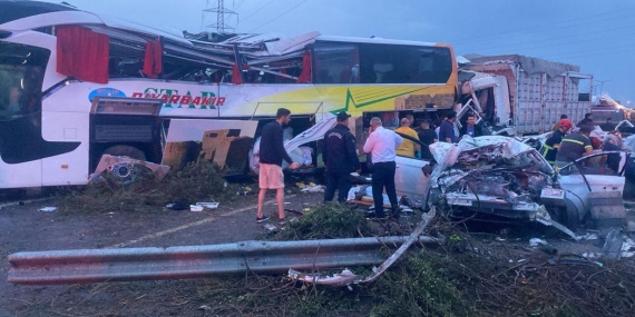 Mersin’de zincirleme kaza: Çok sayıda ölü ve yaralı var