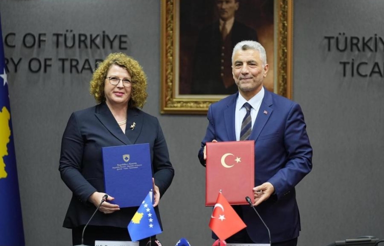 TİCARİ İLİŞKİLERİMİZ İSTİKRARLI ŞEKİLDE İLERLİYOR