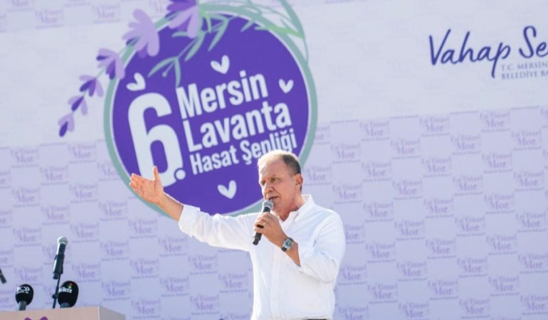 Vahap Seçer’den SGK kesintisi göndermesi:”Bunu da aşarız. Kimsenin endişesi olmasın”