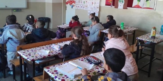 Doğalgaz Bağlantısı Bekleyen Okullar: Öğrenciler Soğuk Sınıflarda