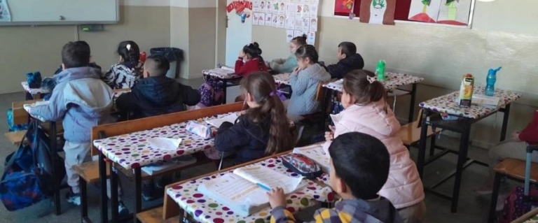 Doğalgaz Bağlantısı Bekleyen Okullar: Öğrenciler Soğuk Sınıflarda