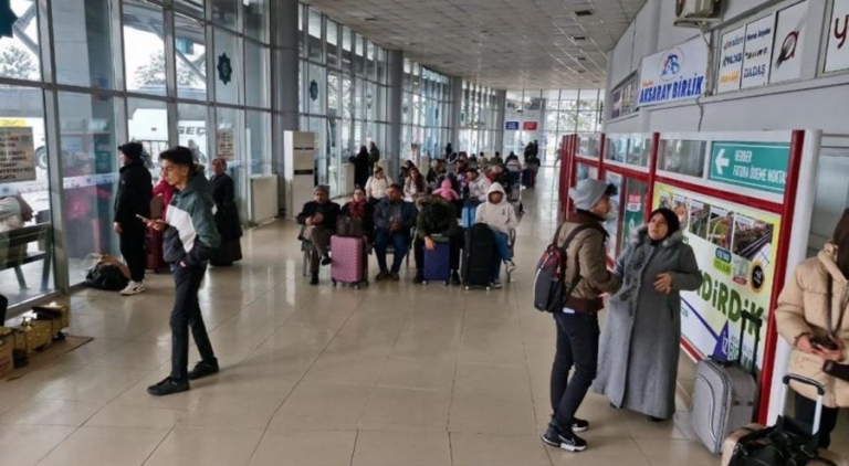 Aksaray’da Kar Yağışı Otobüs Seferlerini Erteledi
